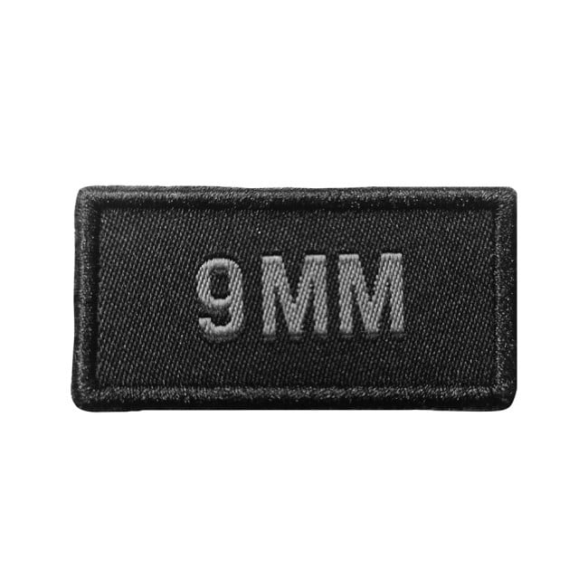 Patch calibre 9 mm brodé gris sur tissu noir - A10 Equipment