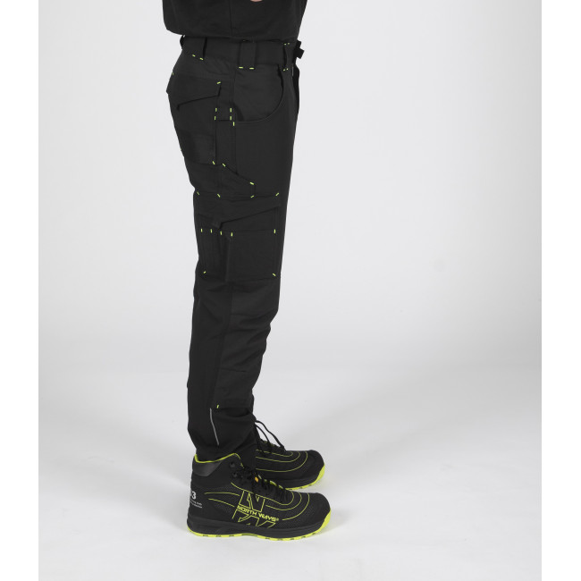 ONDRA Hose schwarz - Nine Worths by North Ways