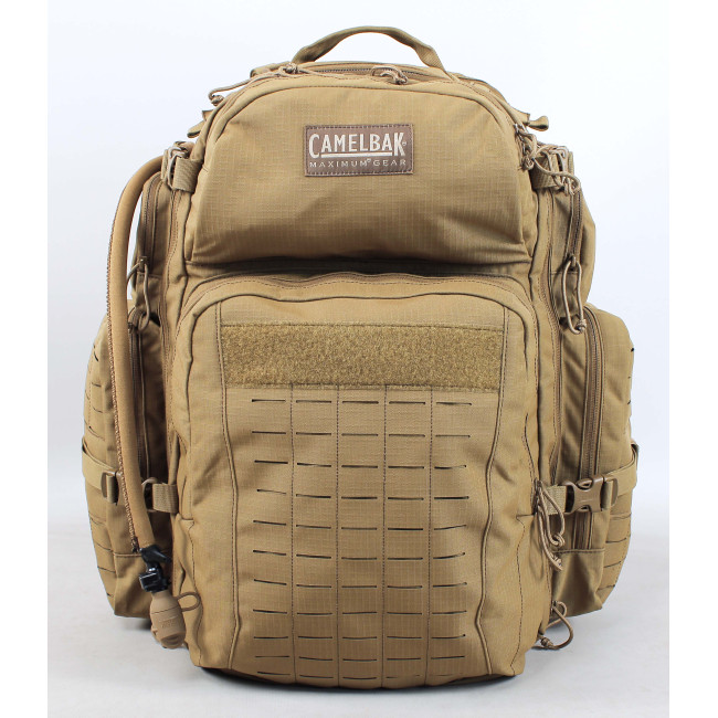 BFM Futura V3 Coyote Tasche - Camelbak