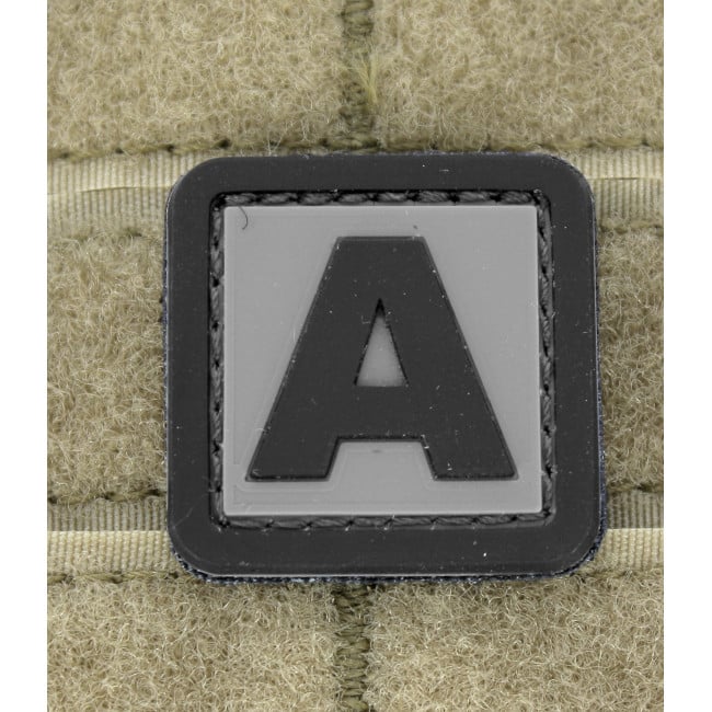 Patch 3D en PVC lettre A - 101 Inc