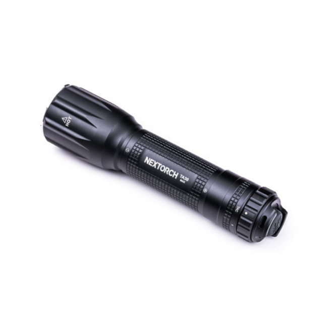 Wiederaufladbare taktische Lampe TA30 MAX mit weißer Beleuchtung 2100 Lumen - Nextorch