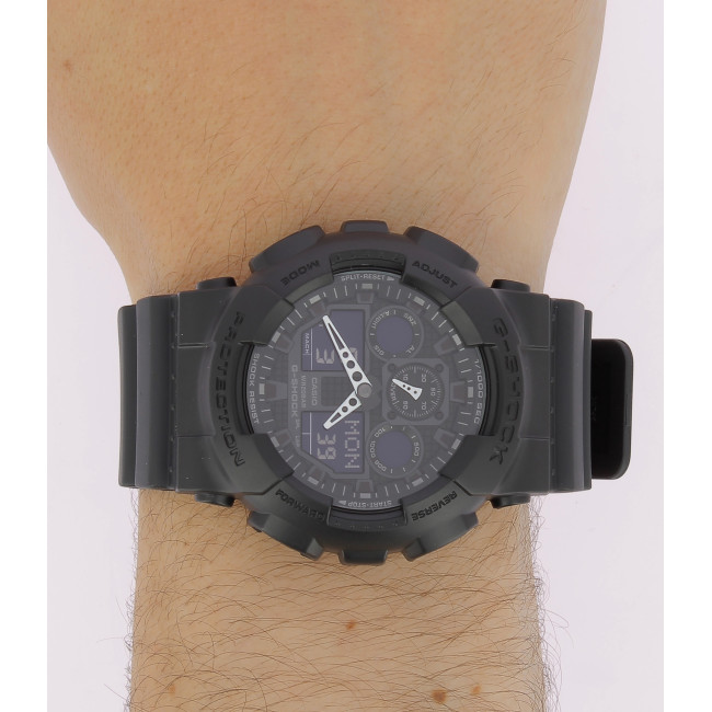 G-Shock Classic GA-100 horloge zwart - Casio