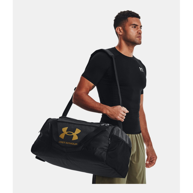 UA Undeniable 5.0 Sporttasche (M) - Schwarz / Gold - Under Armour