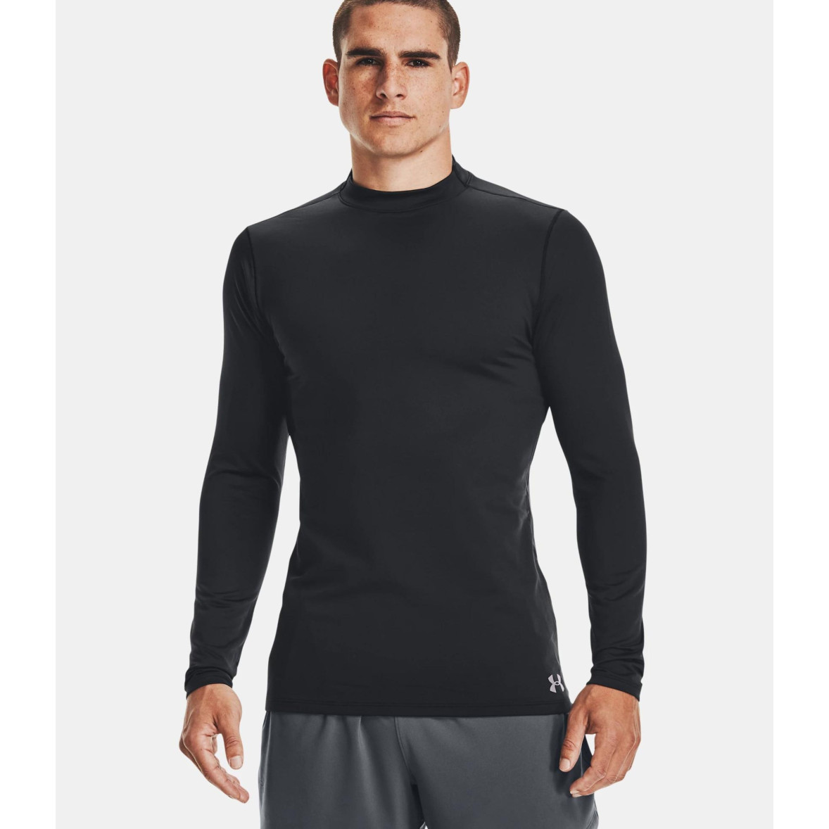 Men's ColdGear® Armour Fitted Mock Neck Baselayer Black Under