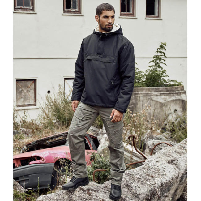 Schwarze Sherpa-Windjacke - Brandit