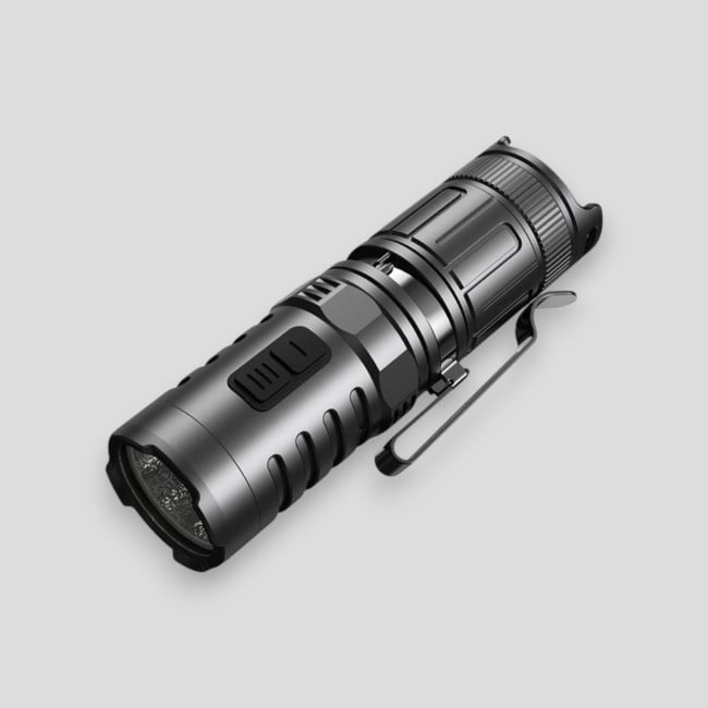 Linterna táctica compacta recargable XT1C Pro (1.000 lúmenes) - Negro - Klarus