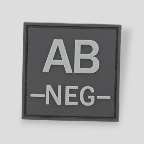 Patch quadrato PVC 3D gruppo sanguigno AB- con velcro - Nero