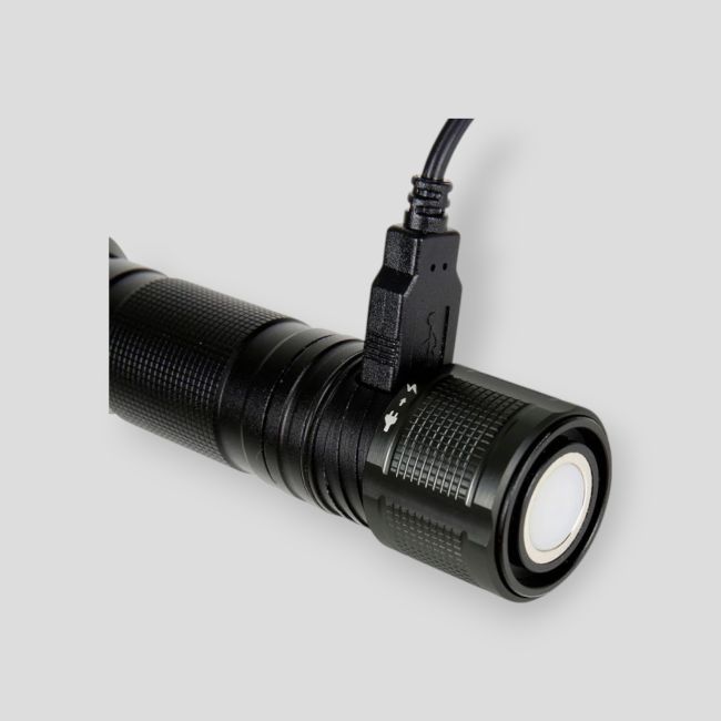 Torcia d'intervento ricaricabile Powerbank 800 lumen - Ares