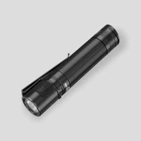 Wiederaufladbare EDC E2 Taschenlampe (1.600 Lumen) - Schwarz - Klarus