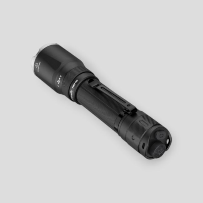 Linterna táctica TK21R (3600 lúmenes) - Negro - Fenix