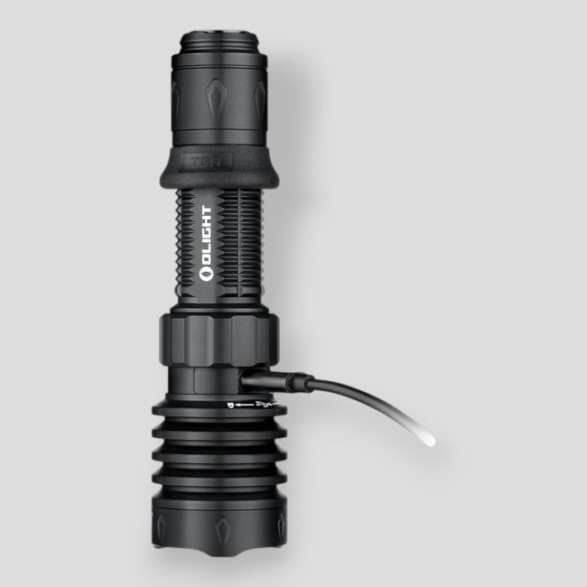 Lampe tactique 2600 lumens avec strobe Warrior X4 - Noir - Olight