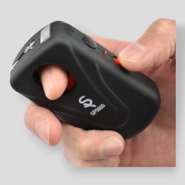 Électrochoc 3 000 000V avec fonction lampe torche - Piranha