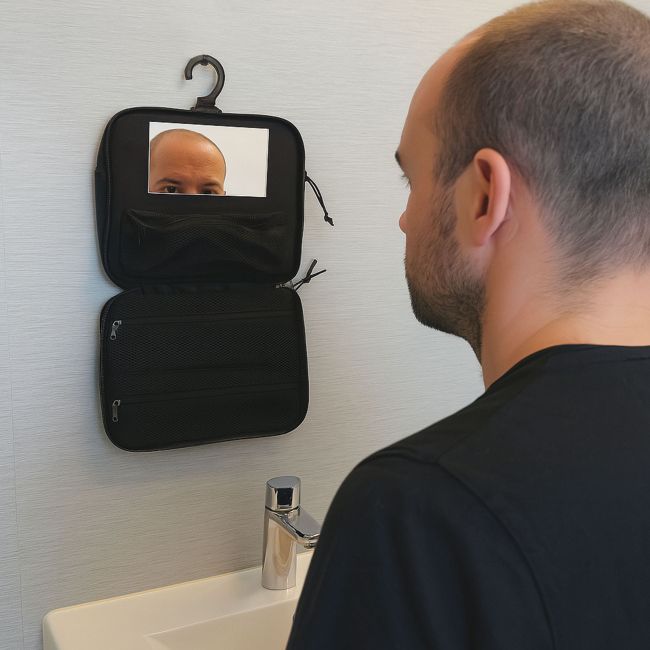 Neceser colgante con espejo - Negro - OPEX