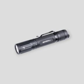 Lanterna tática recarregável E52D (3 700 lúmenes) - Nextorch