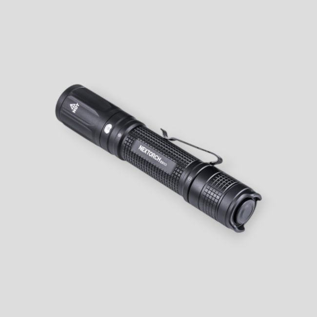 Oplaadbare tactische zaklamp E51D (2 100 lumen) - Nextorch