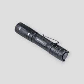 Lanterna tática recarregável E51D (2 100 lúmenes) - Nextorch