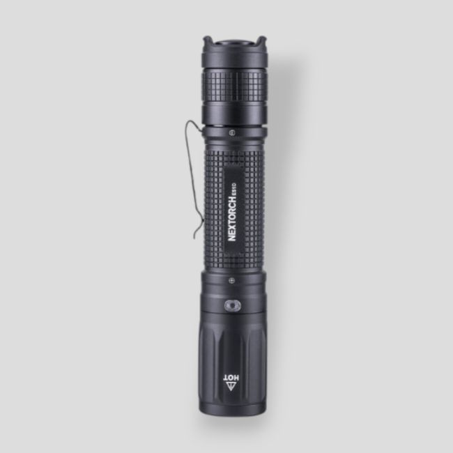 Lampe tactique rechargeable E51D (2 100 lumens) - Nextorch