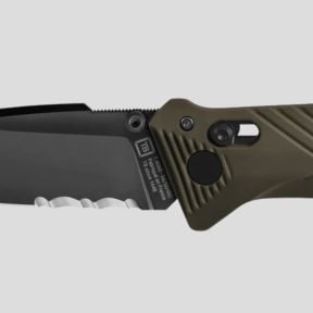 Couteau de poche C.A.C.® (lame dentelée) - Vert Olive - TB Outdoor