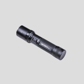 Lampe tactique rechargeable P81B (3 700 lumens) - Nextorch