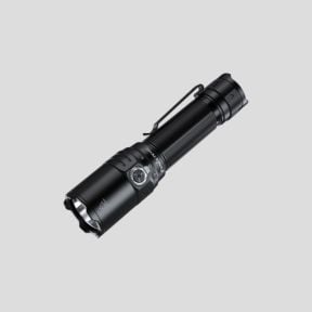Ładowalna latarka taktyczna z systemem IRIS X TK15R (3 200 lumenów) - Czarny - Fenix