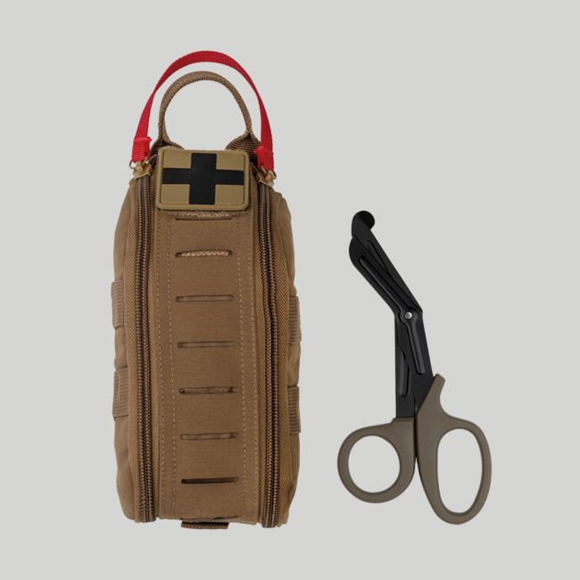 Bolsa IFAK Rapid com tesouras - Coyote Escuro - Mil-Tec