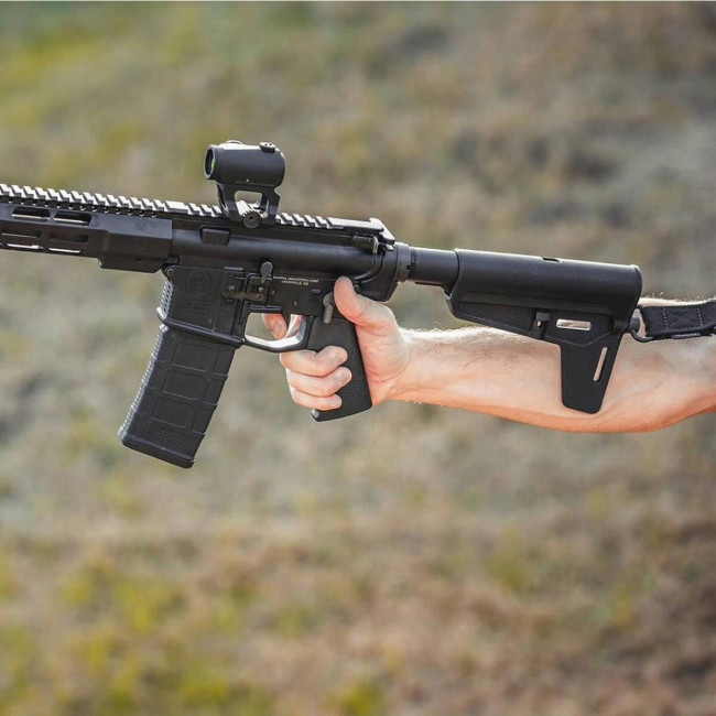Crosse BLS Mil-Spec Noir - Magpul