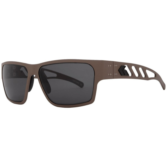 Delta M4 Cerakote Desert Tan met Smoked Polarized Lens