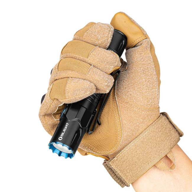 Taktische Lampe mit Doppelschalter 2300 Lumen Warrior 3 schwarz - Olight