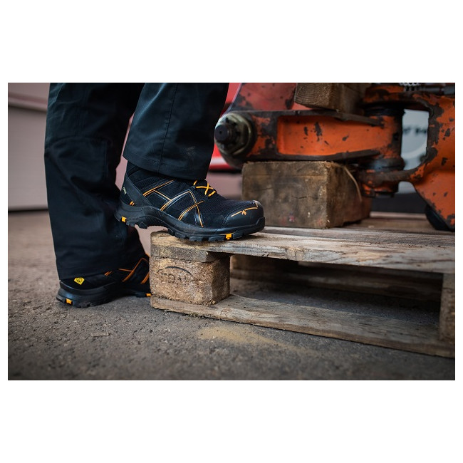 Chaussures de sécurité Black Eagle Safety 40.1 mid S3 noir et orange - Haix