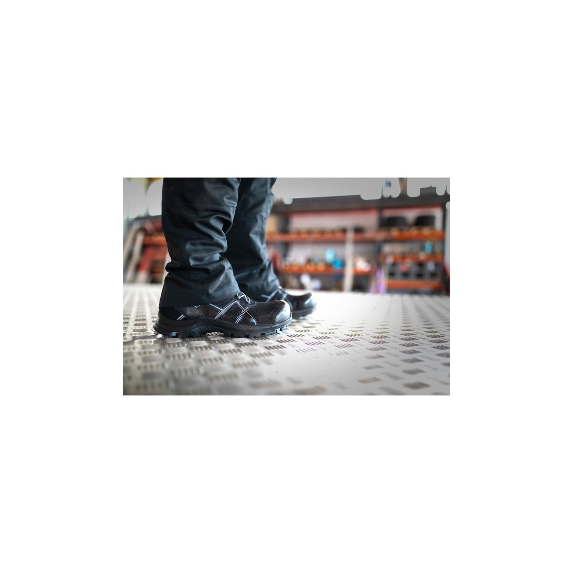 Haix Black Eagle Safety 41 Low Scarpe Antinfortunistiche - Basse, Nero/Argento, Modello Sportivo, Puntale Compositivo, S1P HRO HI CI SRC